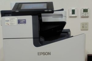 印刷機（高速インクジェット）・紙折機を利用下さい